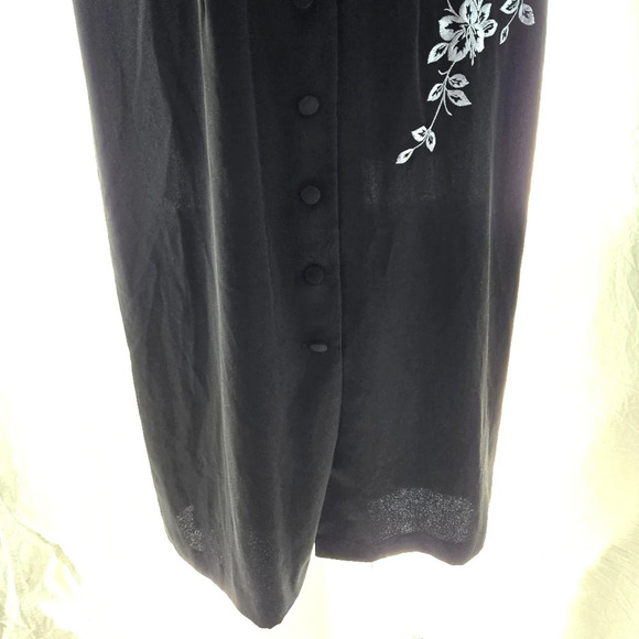 Lovely Embroidered Button Up Dress EUC - Picture 3 of 7